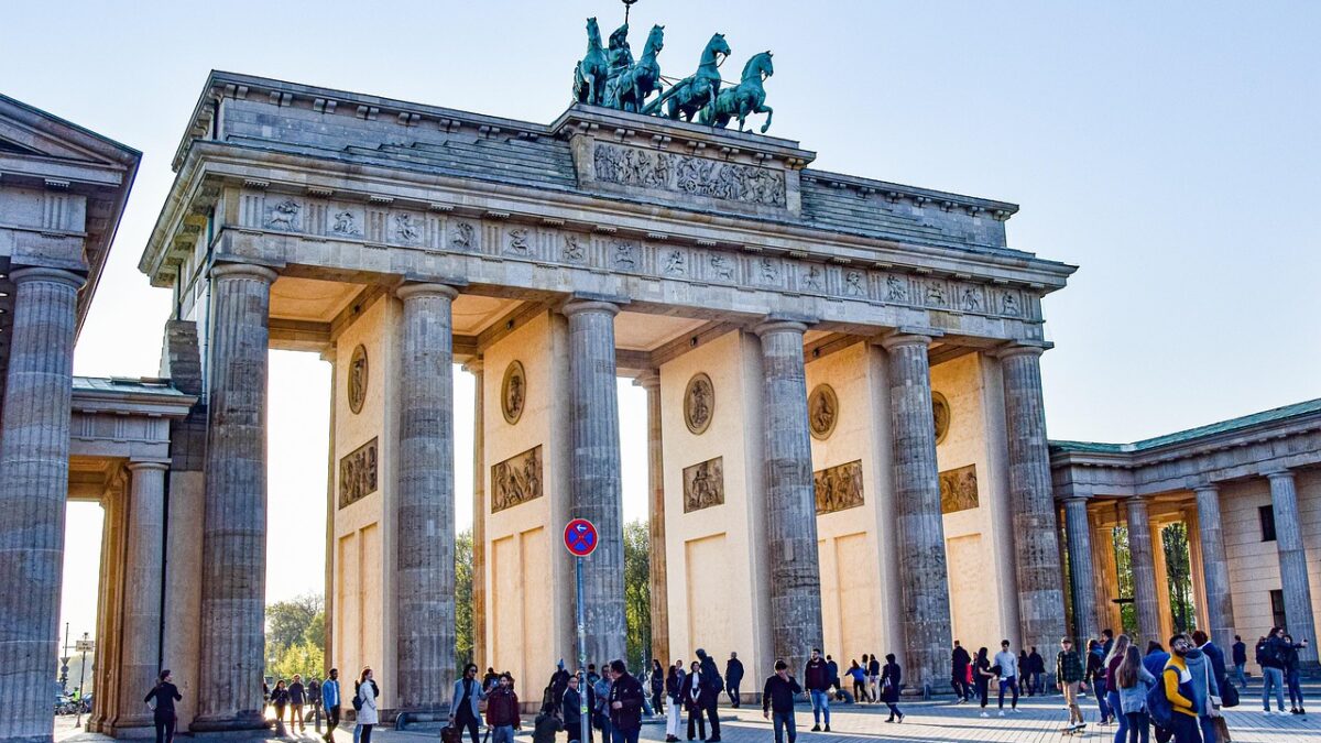 Roomless fa shopping in Germania: acquisiti marchio e asset digitali di Homelike.com
