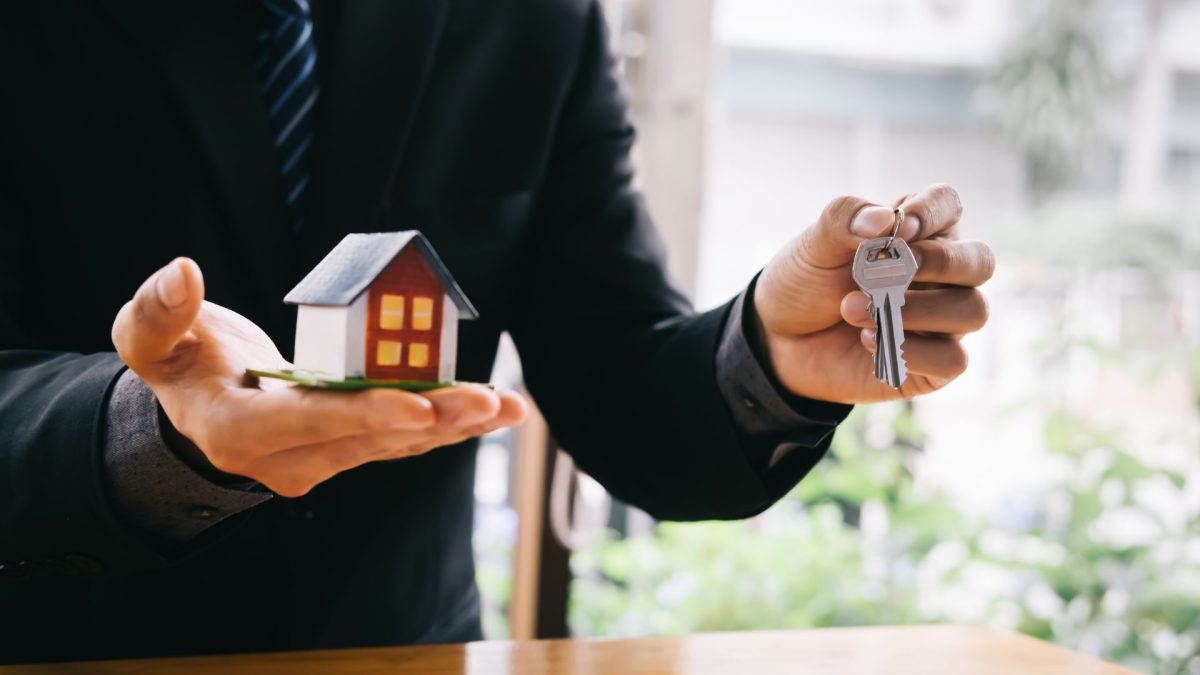 Oltre 1 mln di interazioni operative sostengono 27mila compravendite immobiliari