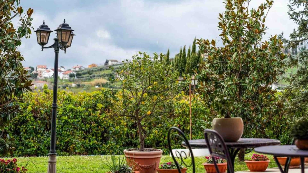 Soggiorni più lunghi e spesa + 74% nei borghi italiani per l’estate 2026