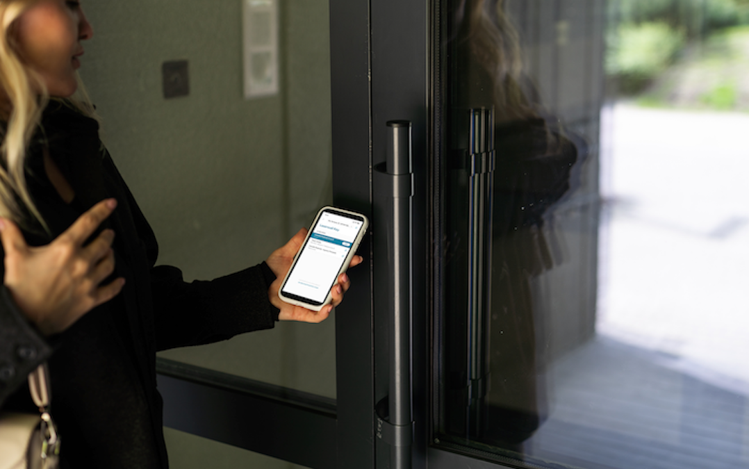 Laserwall e Amazon lanciano Laserwall Check per la gestione delle consegne condominiali